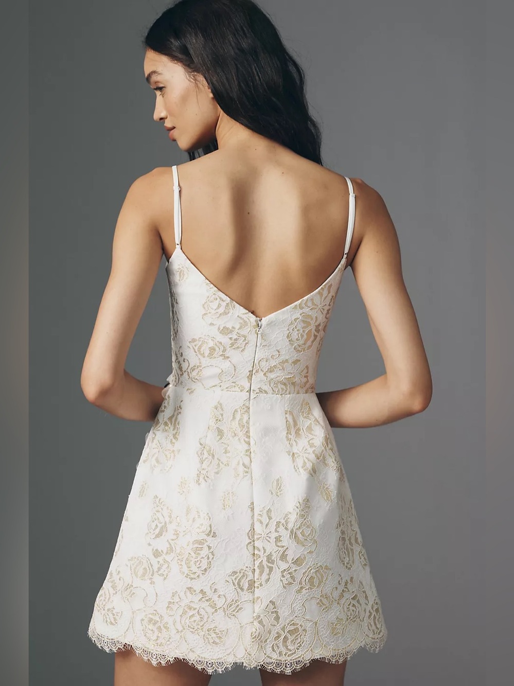Helsi Nadine Embellished 3D Floral Mini Dress in white/Gold Size S Preloved - Picture 2 of 7